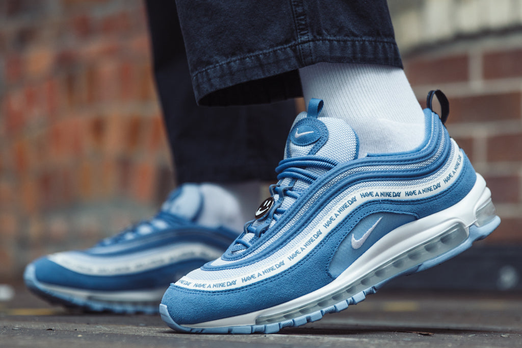 have a nike day blue air max 97
