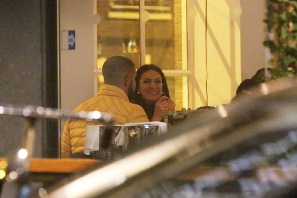 Drake's Baby Mama Went On Date With Drake Lookalike?!