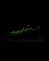 Nike Air Max DN8 "Green Strike" Black/Green