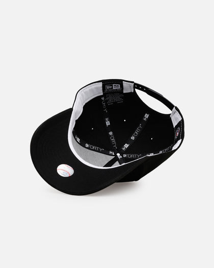 New Era Seattle Mariners 'Easy Black' 9FORTY A-Frame Snapback Black/Black