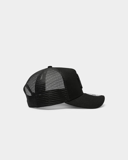 New Era New York Yankees 9FORTY A-Frame Trucker Black/Black