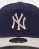 New Era New York Yankees Old Golfer Snapback Navy/Stone