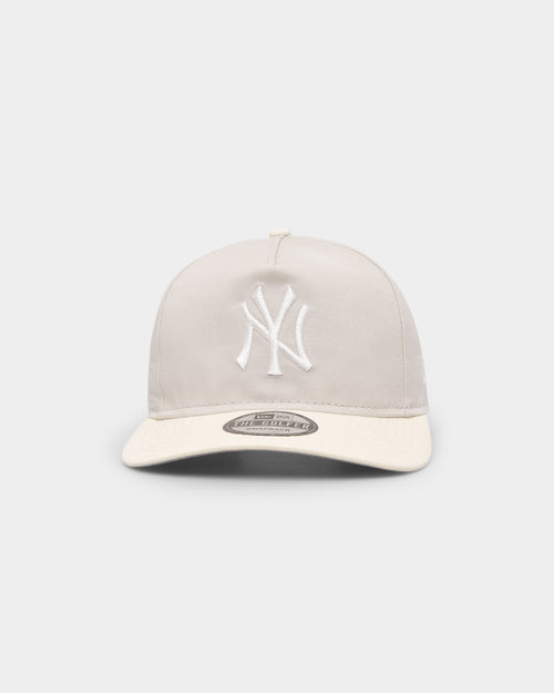 New Era New York Yankees Old Golfer Snapback Stone/White