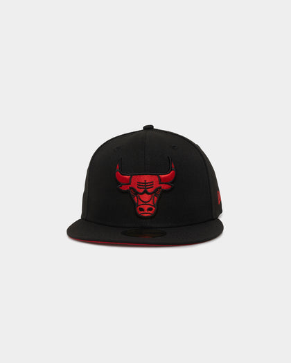 New Era Chicago Bulls "Scarlet Bottom" 59FIFTY Fitted Black/Scarlet