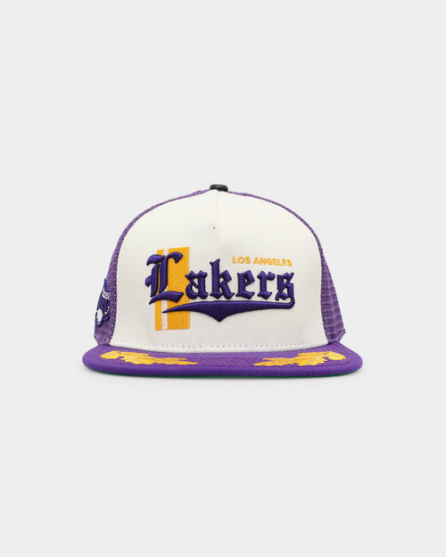 Pro Standard Los Angeles Lakers Visor Elite Trucker Snapback Eggshell/Purple