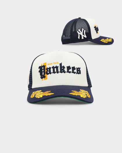 Pro Standard New York Yankees Visor Elite Trucker Eggshell/Navy