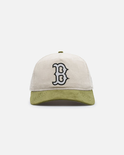 New Era Boston Red Sox 'Dusty Olive Corduroy' Golfer Pre-Curved Snapback Green Med