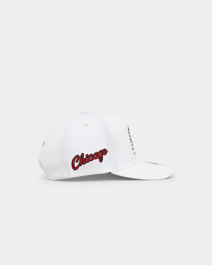 Mitchell & Ness Chicago Bulls State Of Mind Snapback Vintage White