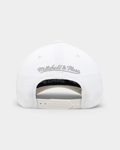 Mitchell & Ness Las Vegas Raiders 'State Of Mind' Snapback Vintage White