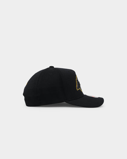 Mitchell & Ness Los Angeles Lakers 'Team Outline' Classic Snapback Black
