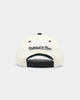 Mitchell & Ness New York Knicks 'Versus' Houston Rockets Deadstock Snapback Off White/Black