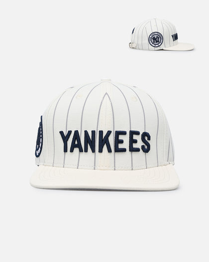 Pro Standard New York Yankees Wool Strapback Eggshell/Yellow