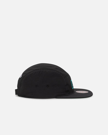 Mitchell & Ness San Antonio Spurs Team Logo Camper Strapback Black