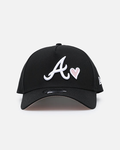 New Era Atlanta Braves 'Pink Satin Hearts' 9FORTY A-Frame Snapback Black/White