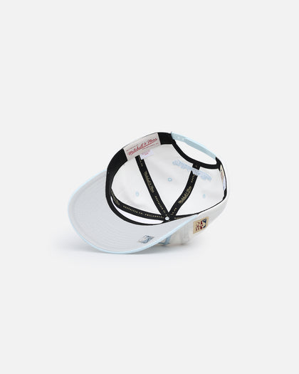 Mitchell & Ness Charlotte Hornets Pastel Corduroy Snapback White Cream/Light Blue