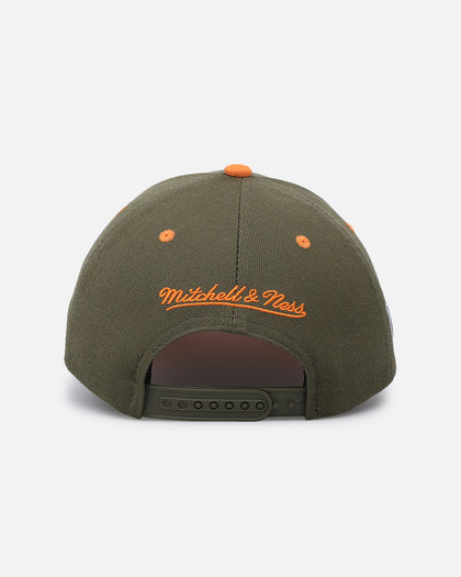 Mitchell & Ness Philadelphia 76ers 'Harmony of Hues' Pro Crown Snapback Olive/Orange