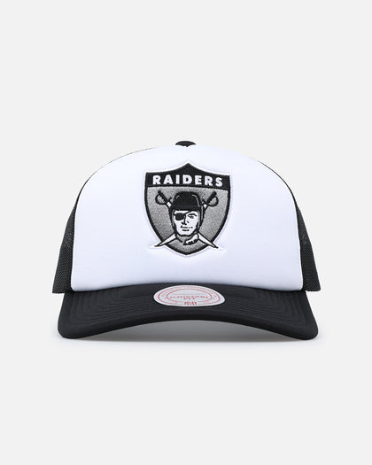 Mitchell & Ness Las Vegas Raiders Logo Foam Trucker Snapback Black/White