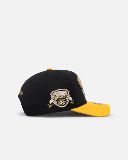 Mitchell & Ness Memphis Grizzlies "Enter The Dragon" Pro Crown Snapback Black/Ochre