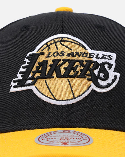 Mitchell & Ness Los Angeles Lakers "Enter The Dragon" Pro Crown Snapback Black/Ochre