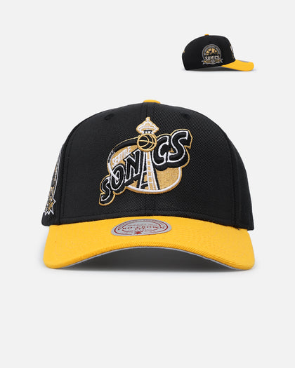Mitchell & Ness Seattle SuperSonics "Enter The Dragon" Pro Crown Snapback Black/Ochre