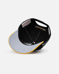 Mitchell & Ness San Antonio Spurs "Enter The Dragon" Pro Crown Snapback Black/Ochre