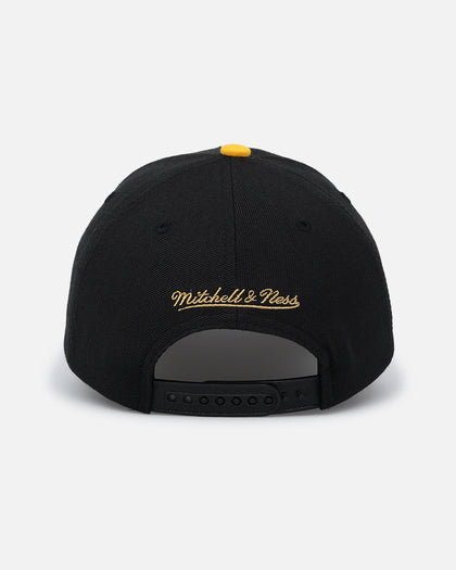 Mitchell & Ness New York Yankees "Enter The Dragon" Pro Crown Snapback Black/Ochre