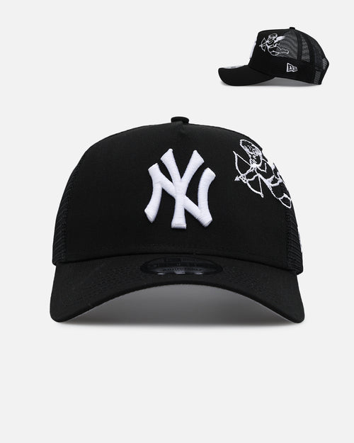 New Era New York Yankees 'Cherub Trucker' 9FORTY A-Frame Trucker Snapback Black/White