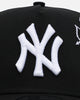 New Era New York Yankees 'Cherub Trucker' 9FORTY A-Frame Trucker Snapback Black/White