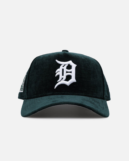 New Era Detroit Tigers 'Plush Chenille' 9FORTY A-Frame Snapback Dark Green