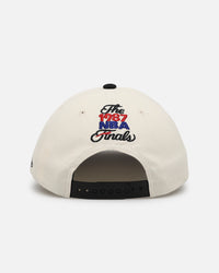 Mitchell & Ness Los Angeles Lakers x Boston Celtics 1987 NBA Finals Snapback Cream/Black