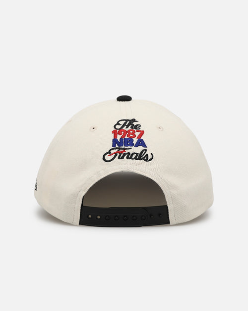 Mitchell & Ness Los Angeles Lakers x Boston Celtics 1987 NBA Finals Snapback Cream/Black