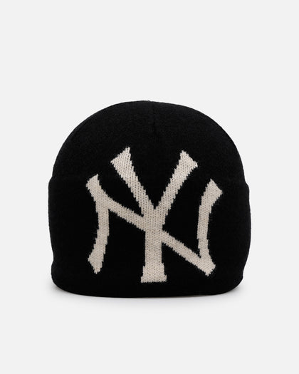 New Era New York Yankees Mega Logo Beanie Black