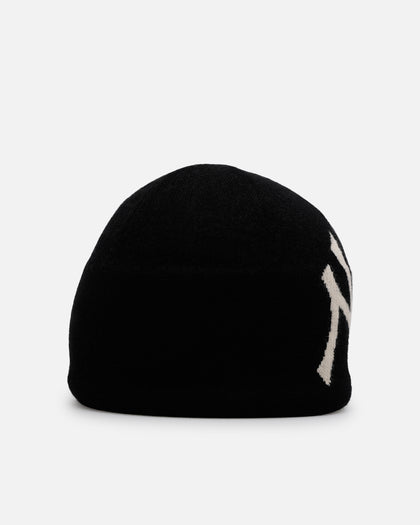 New Era New York Yankees Mega Logo Beanie Black