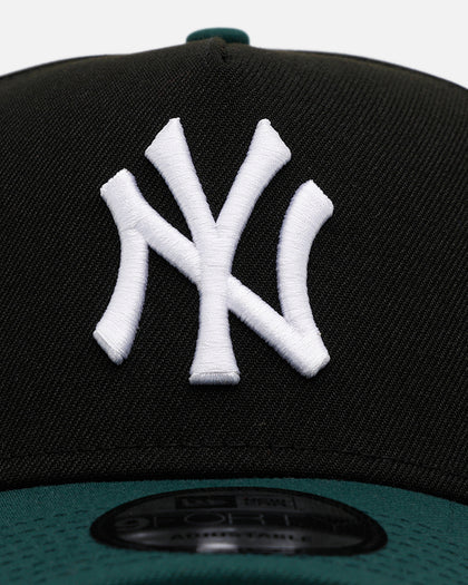 New Era New York Yankees 'Black Dark Green' 9FORTY A-Frame Snapback Black/Dark Green