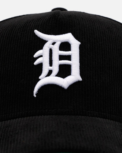 New Era Detroit Tigers 'Black Cord' 9FORTY A-Frame Corduroy Snapback Black