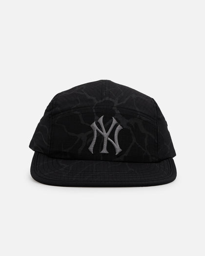 New Era New York Yankees 'Reflective Lightning' TWENTY9 Strapback Black