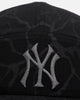New Era New York Yankees 'Reflective Lightning' TWENTY9 Strapback Black