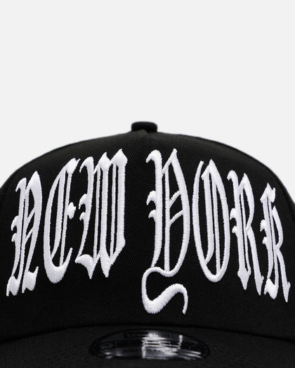 New Era New York Yankees 'Oversized Gothic Script Crown' 9FORTY A-Frame Snapback Black/White