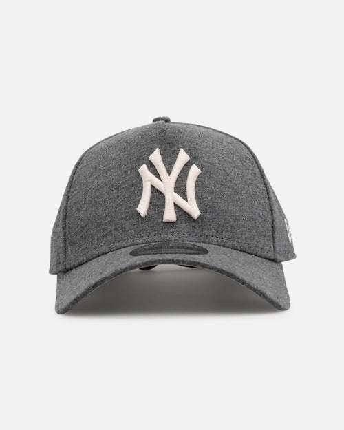 New Era New York Yankees 'Cozy 2.0' 9FORTY A-Frame Strapback Black