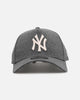 New Era New York Yankees 'Cozy 2.0' 9FORTY A-Frame Strapback Black