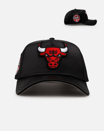 New Era Chicago Bulls 'Team Color Satin' 9FORTY A-Frame Snapback Official Team Color
