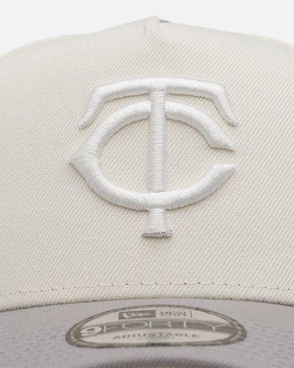 New Era Minnesota Twins 'Too Clean' 9FORTY A-Frame Snapback Chrome