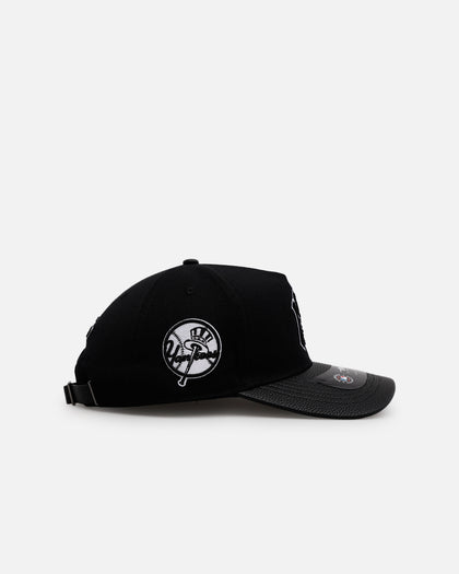 Pro Standard New York Yankees 'Black Chenille' Pro Pinch Strapback Black