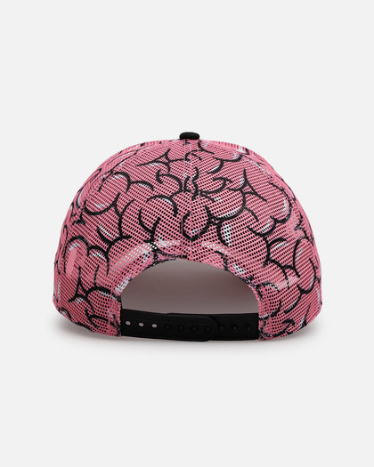 New Era Atlanta Braves 'Thoughtful' 9FORTY A-Frame Trucker Snapback Black/Pink