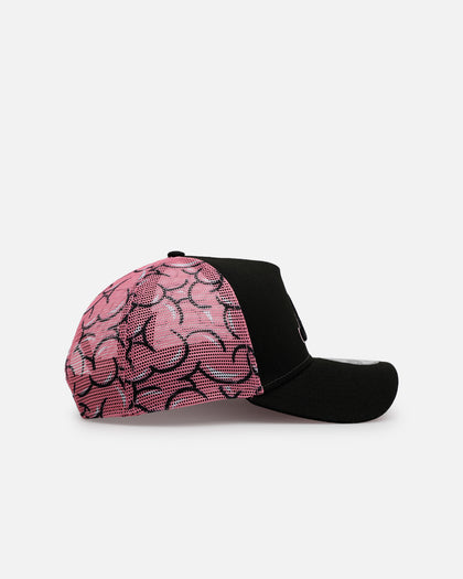 New Era Atlanta Braves 'Thoughtful' 9FORTY A-Frame Trucker Snapback Black/Pink