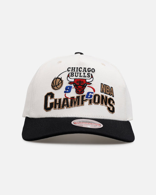 Mitchell & Ness Chicago Bulls 'NBA Elite Finals' MVP Snapback Cream/Black