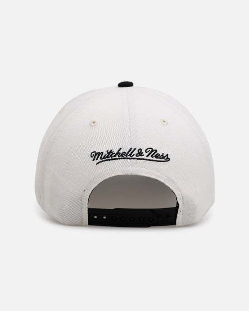 Mitchell & Ness Chicago Bulls 'NBA Elite Finals' MVP Snapback Cream/Black