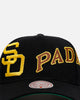Mitchell & Ness San Diego Padres 'Busted' Pro Pinch Snapback Black