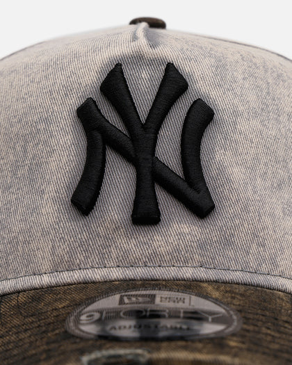 New Era New York Yankees 'Washed Storm Gray' 9FORTY A-Frame Snapback Gray