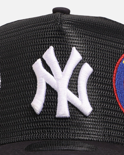 New Era New York Yankees 'Mesh Crown All Over Logos' 9FORTY A-Frame Snapback Official Team Colour